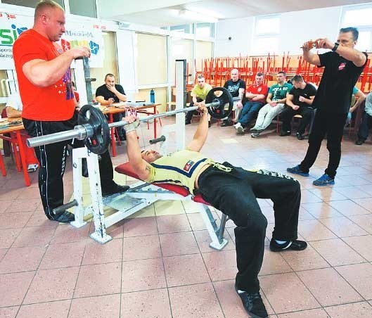 Turniej w zakładzie karnym był już trzecim organizowanym w ostatnim czasie pod hasłem "Sport bez barier".