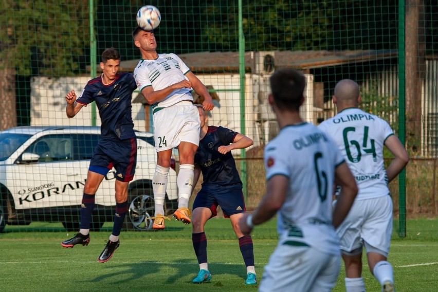 W derby regionu Unia Drobex Solec Kujawski przegrała z...