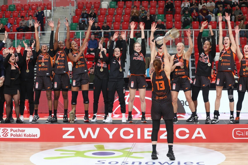 Puchar Polski dla koszykarek BC Polkowice! Pomarańczowe wzięły rewanż na AZS UMCS za porażkę w finale ligi