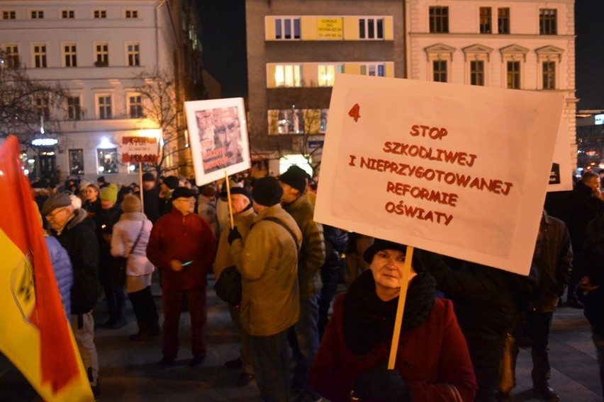 Strajk obywatelski w Bielsku-Białej. 13 grudnia 2016 r.