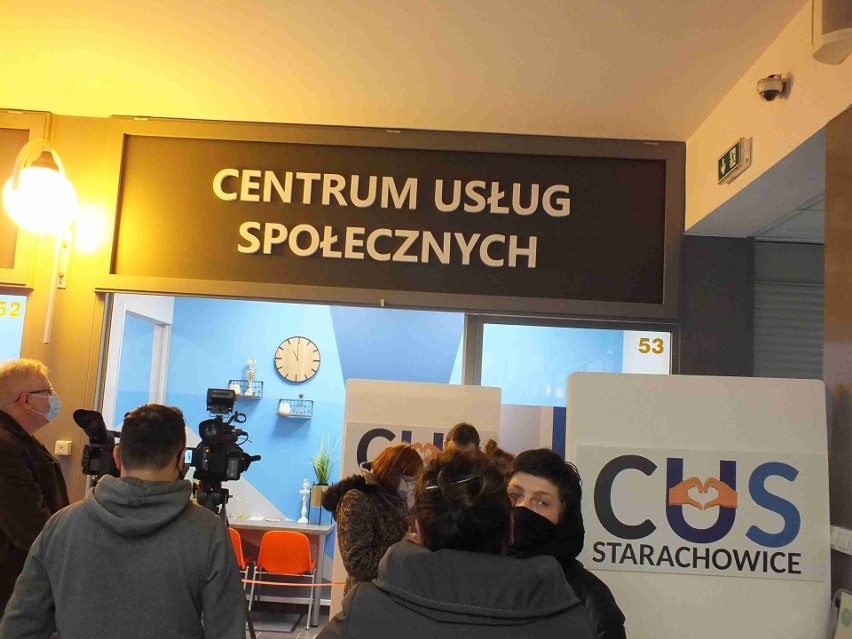 Centrum Usług Społecznych w Starachowicach uruchomiło kolejny Punkt Obsługi Klienta w galerii Skałka [ZDJĘCIA]