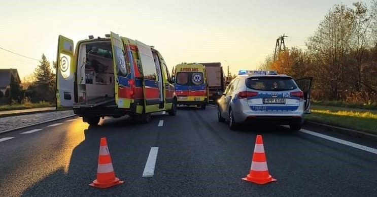 Groźny wypadek na DK43 między Częstochową a Kłobuckiem....