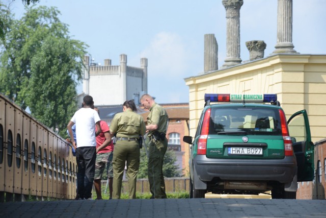 SIS to najszerzej stosowany w Europie system gromadzenia i przekazywania danych w celu zapewnienia bezpieczeństwa i zarządzania granicami. Parlament Europejski przyjął zmiany w funkcjonowaniu Systemu Informacyjnego Schengen.