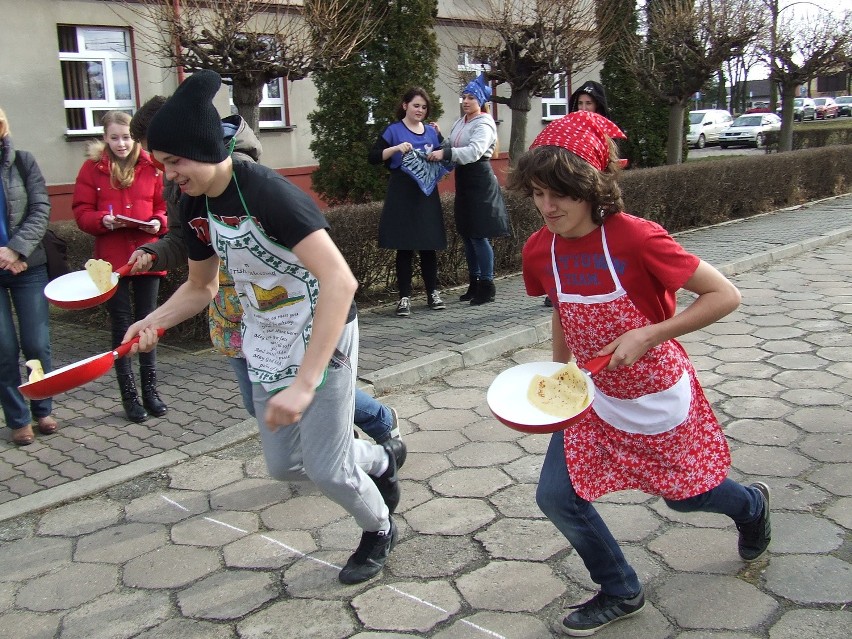 IV Pancake Race