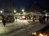 Jarmark Bożonarodzeniowy w skansenie w Wygiełzowie. Żywa szopka, kiermasz, koncerty i świąteczne potrawy już w niedzielę 