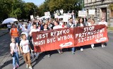 Szczepionki? Chcą mieć wybór. Protest rodziców w Inowrocławiu [zdjęcia]