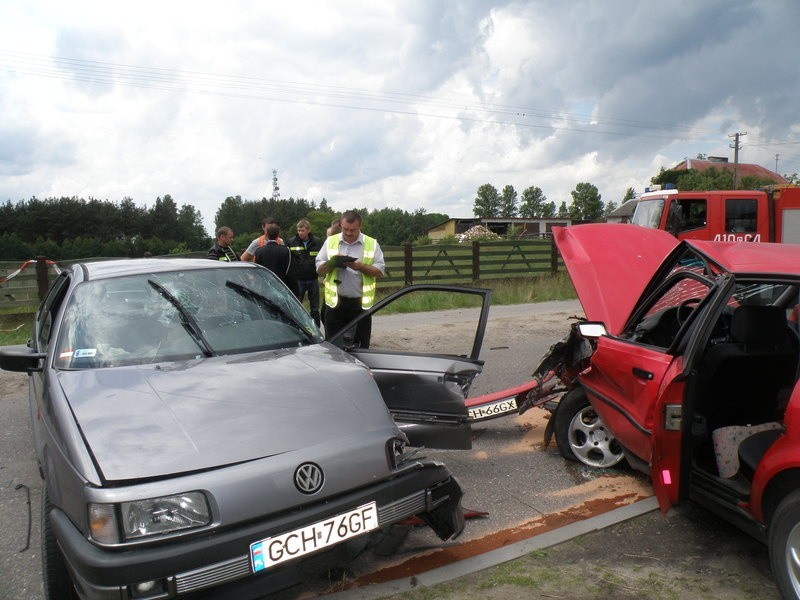 Wypadek w Ustroniu. Trzy osoby ranne (foto)