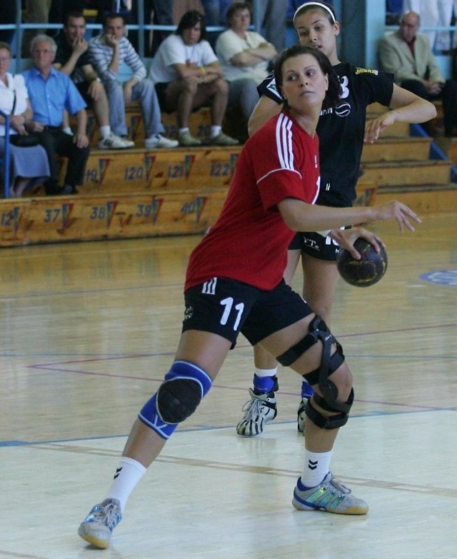 Ukrainka Olena Naumienko z Pogoni Handball Szczecin to najbardziej wyróżniający się sportowiec z zagranicy w drużynach z naszego regionu.