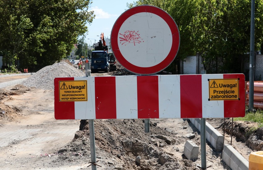 Obecnie trwa remont ulicy Kruszelnickiego w Grudziądzu. Po...