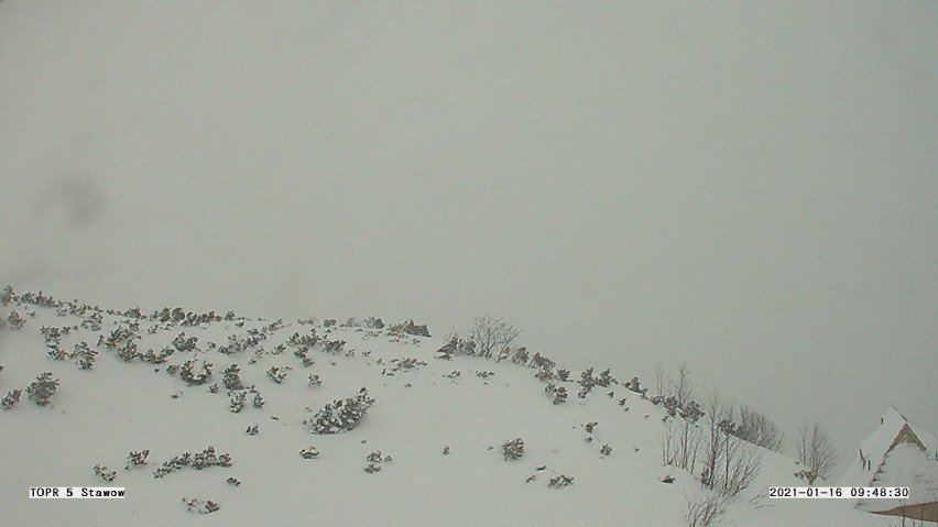 Tatry. W górach lawinowa trójka. Na Kasprowym minus 18 stopni Celsjusza 