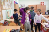 W Kujawsko-Pomorskiem przez koronawirusa więcej przedszkoli i szkół pracuje hybrydowo. Niektóre trzeba zamknąć całkowicie