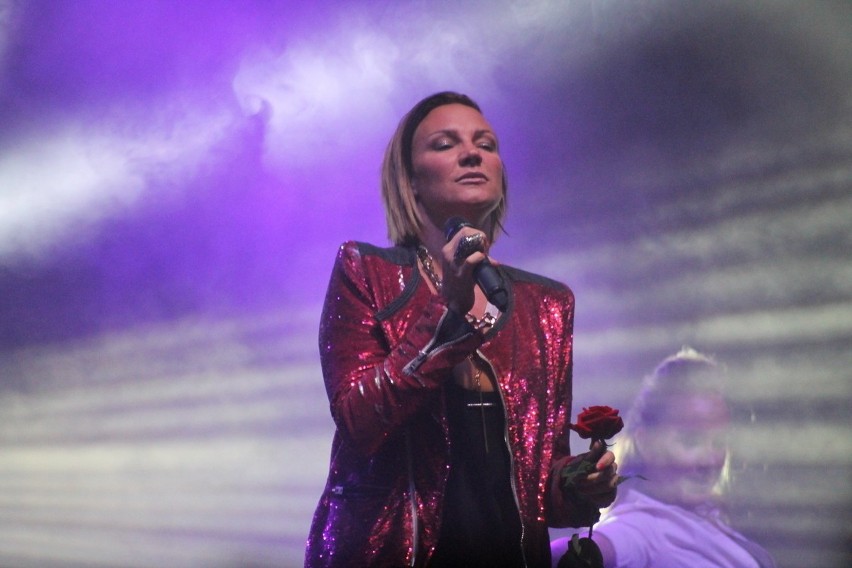 Kate Ryan.