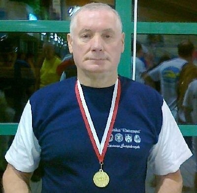 Józef Różalski z Ostrowca Świętokrzyskiego był bezkonkurencyjny w kategorii 65-69 lat.