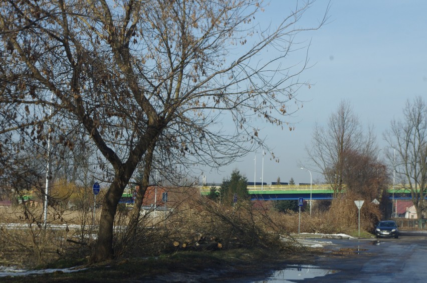 Obwodnica Tarnobrzega: Kiedy będą odszkodowania? Wywłaszczone nieruchomości wycenia trzech rzeczoznawców 