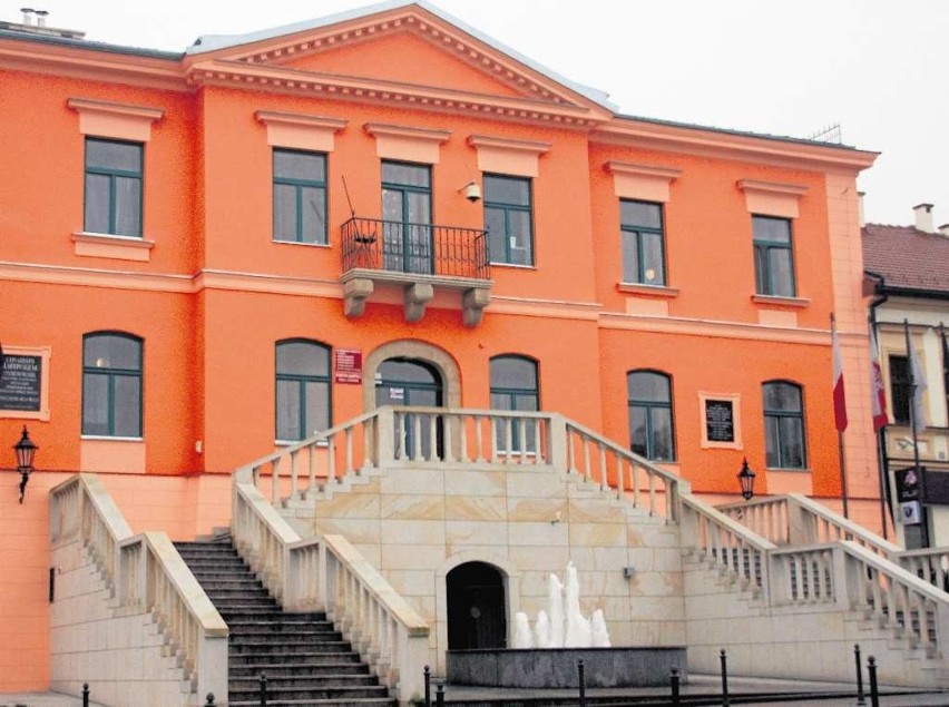 Pałac Przychockich ma być dostosowany dla urzędu do jesieni...
