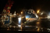 Nocny sztorm w Pucku (4.01.2017): tragiczna sytuacja w porcie rybackim [ZDJĘCIA, WIDEO]