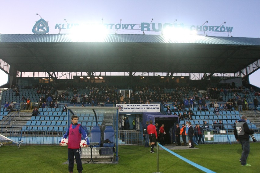 Kryta trybuna stadionu Ruchu Chorzów zostanie rozebrana
