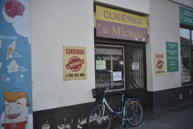 Cukiernia "U Michała" znajduje się w trzech lokalizacjach w na terenie Radomia. Mianowicie przy ulicach Moniuszki 11, Reja 1 i Malczewskiego 2. Na zdjęciu ta przy ulicy Malczewskiego.