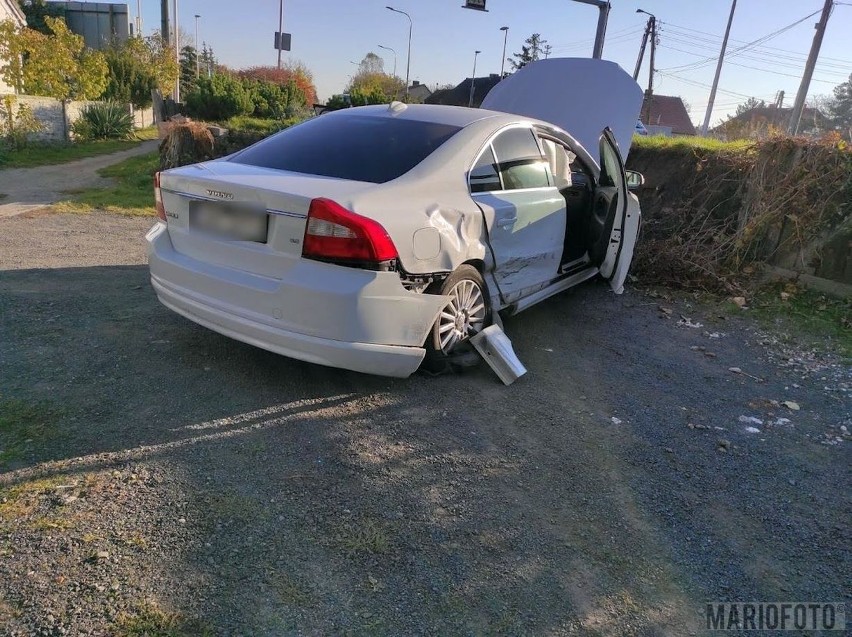 Wypadek w Opolu. Skoda wymusiła pierwszeństwo na volvo....