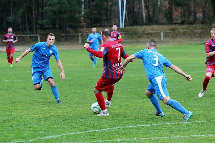 Orlicz Suchedniów - Spartakus Daleszyce 3:3 - IV liga świętokrzyska