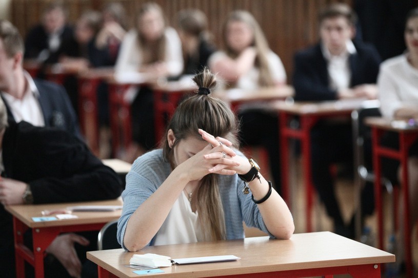 Matura 2020 HARMONOGRAM. Kiedy egzaminy z poszczególnych przedmiotów? CKE podała nowe zasady egzaminów maturalnych 9.06.20