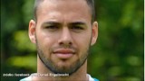 24-letni niemiecki piłkarz przeszedł 4 operacje, teraz gra z defibrylatorem (WIDEO)