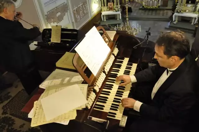 W sobotni wieczór w lipskiej świątyni koncertowali znakomity skrzypek Konstanty Andrzej Kulka i wirtuoz organów, Robert Grudzień.