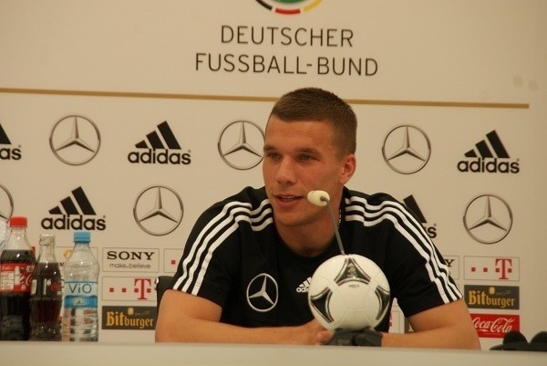 Lukas Podolski i Mario Gomez spotkali się z dziennikarzami.