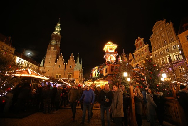 Tak wyglądał Jarmark Bożonarodzeniowy we wrocławskim Rynku rok temu