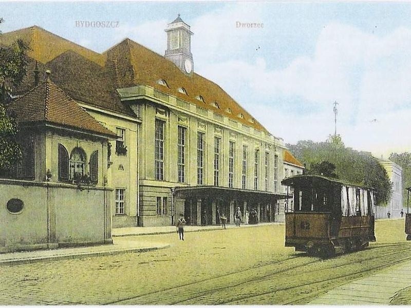Dworzec PKP Bydgoszcz Główna. Zobacz, jak się zmieniał!