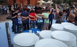Łódź: Jest rekord Guinnessa w myciu talerzy!