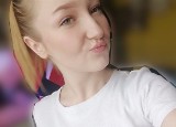 Zaginęła 17-letnia Natalia z Łaz. Od niedzieli nie ma z nią kontaktu. Policja udostępniła jej zdjęcie i rysopis