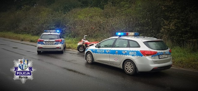 Policjanci z WRD polickiej komendy zatrzymali kierowcę motocykla, który próbował uniknąć kontroli drogowej. Mężczyzna uciekał, ponieważ poruszał się pojazdem niedopuszczonym do ruchu. Przez swą bezmyślność zamiast za wykroczenie odpowie również za przestępstwo