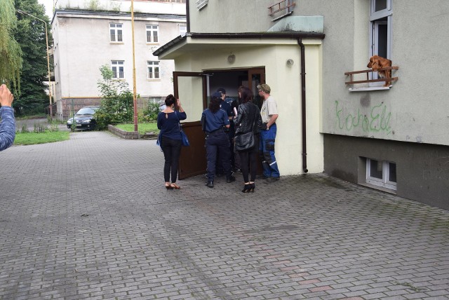 Eksmisja odbyła się z budynku przy ul. Staszica.