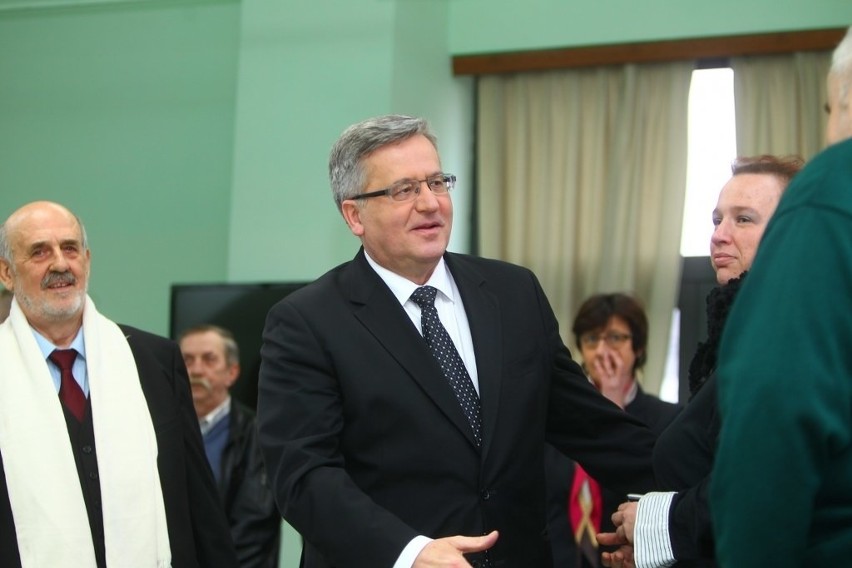 Bronisław Komorowski w Poznaniu. Odwiedził fundację "Barka"