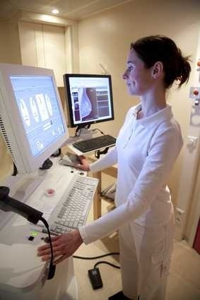 Bezpłatne badanie mammograficzne w Rzeszowie. Wygraj atrakcyjne nagrody