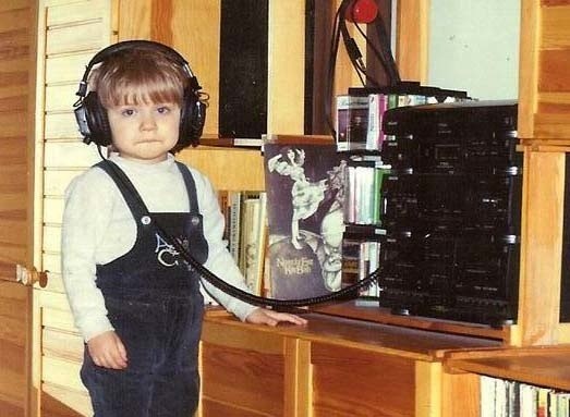 Chentek już od dziecka interesował się muzyką.
