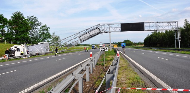 Na autostradzie A4 pomiędzy węzłami "Opole Zachód" a "Opole Południe" rozpocznie się montaż bramownicy ze znakami zmiennej treści.