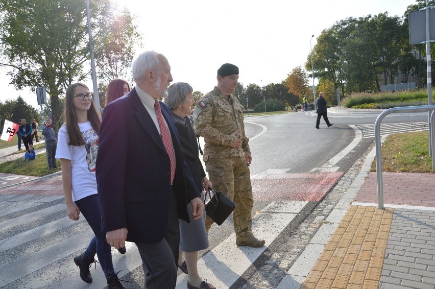 Rondo na os. Piastów zyskało nazwę Batalionu Zośka [FOTO]