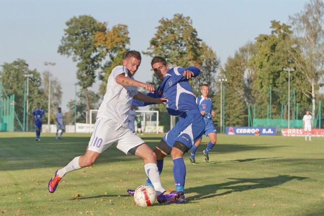 Puszcza - Wisła Płock. 23 września 2012 roku zespoły grały w Niepołomicach o II-ligowe punkty. Skończyło się remisem 1:1.
