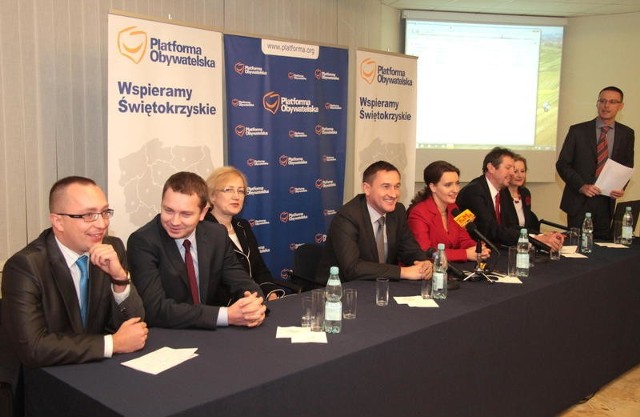 Politycy Platformy Obywatelskiej na specjalnej konferencji zaprezentowali swoje hasło wyborcze.