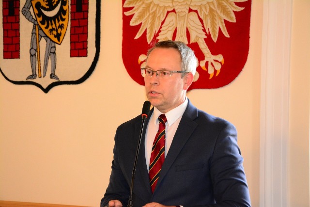 Sesja rady w Sulechowie, podczas której udzielono absolutorium burmistrzowi Wojciechowi Sołtysowi