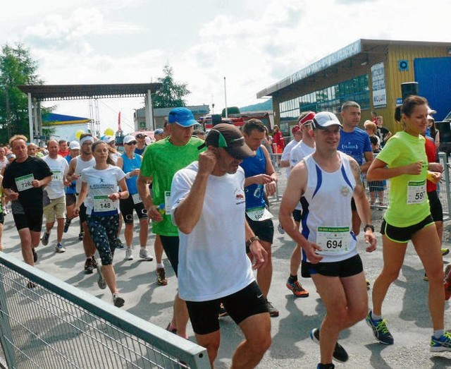 W tegorocznym półmaratonie wzięło udział prawie tysiąc osób