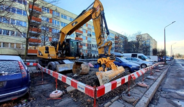 Z powodu awarii magistrali ciepłowniczej na ul. Poznańskiej we Wrocławiu, przez całe święta kilka tysięcy mieszkańców miasta jest pozbawionych ogrzewania i ciepłej wody.