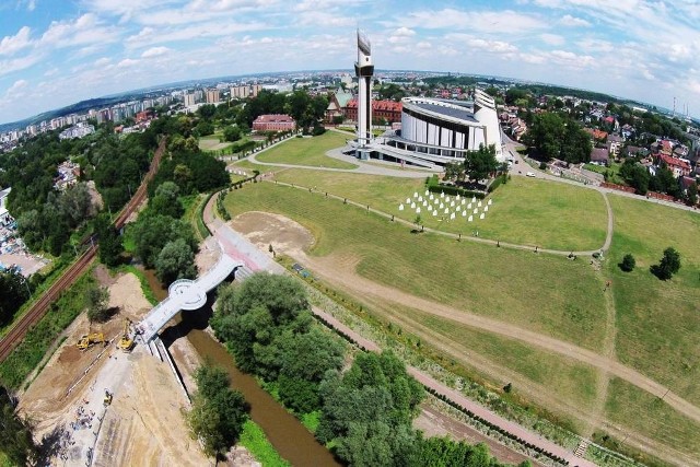 Kładka łącząca sanktuaria zostanie otwarta już dziś