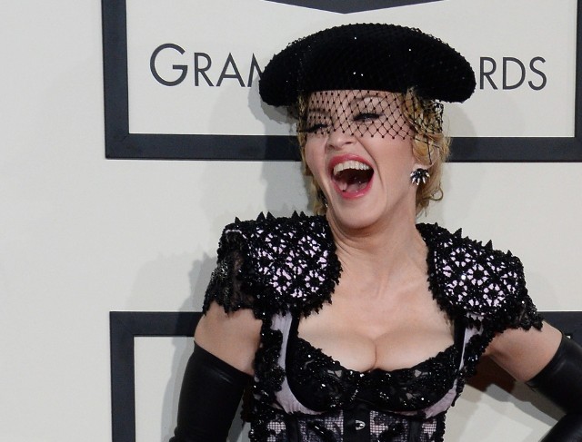 Madonna już ledwo przypomina samą siebie. Zobacz, jak wyglądała na Grammy 2023