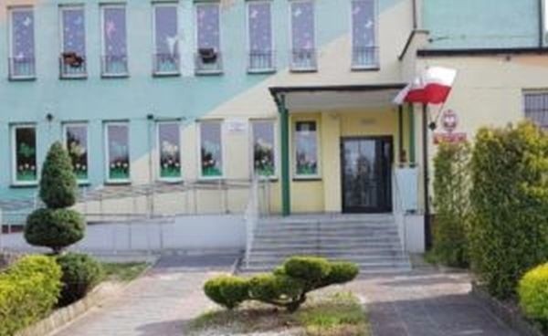 W środę, 13 maja otworzono przedszkola i oddziały przedszkolne na terenie gminy Kowala. W Publicznym Przedszkolu w Kowali (na zdjęciu) nie pojawiło się żadne dziecko.
