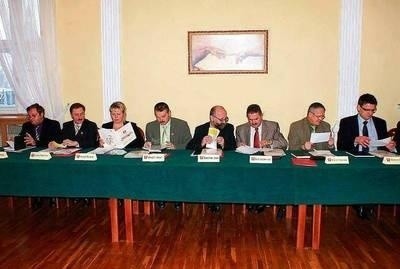 Podczas pierwszej w tej kadencji sesji Rady Miejskiej w Sułkowicach nic nie zapowiadało roszad Fot. Maciej Hołuj