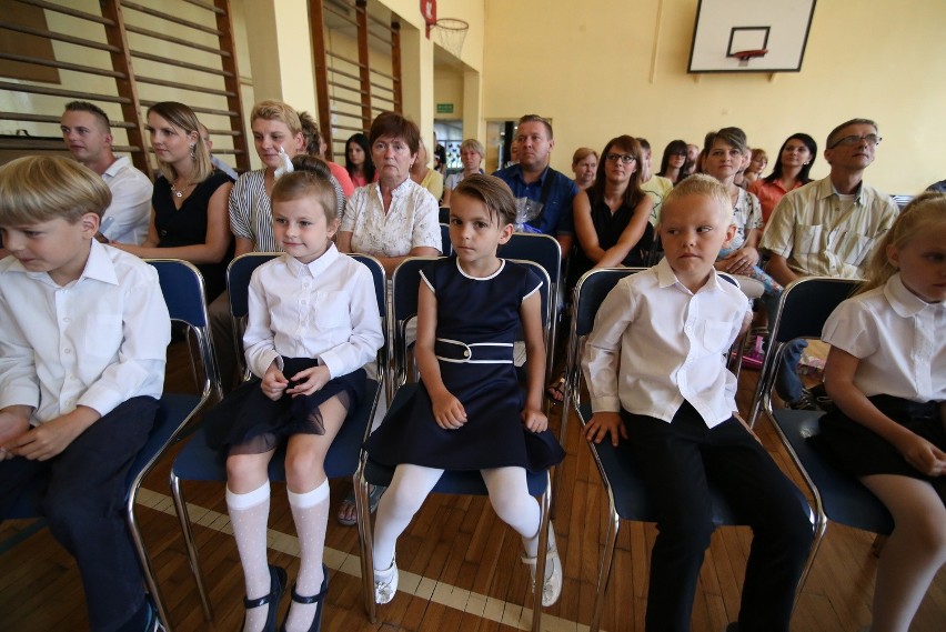 Uczniowie z Piekar Śląskich rozpoczęli rok szkolny [ZDJĘCIA]