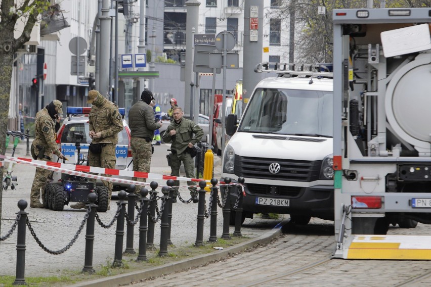 W Poznaniu trwają ćwiczenia antyterrorystów. Zobacz zdjęcia...